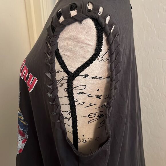 Torrid Bad Company Faded Black Distressed Graphic Tank Top Contemporary Boho - Picture 13 of 14